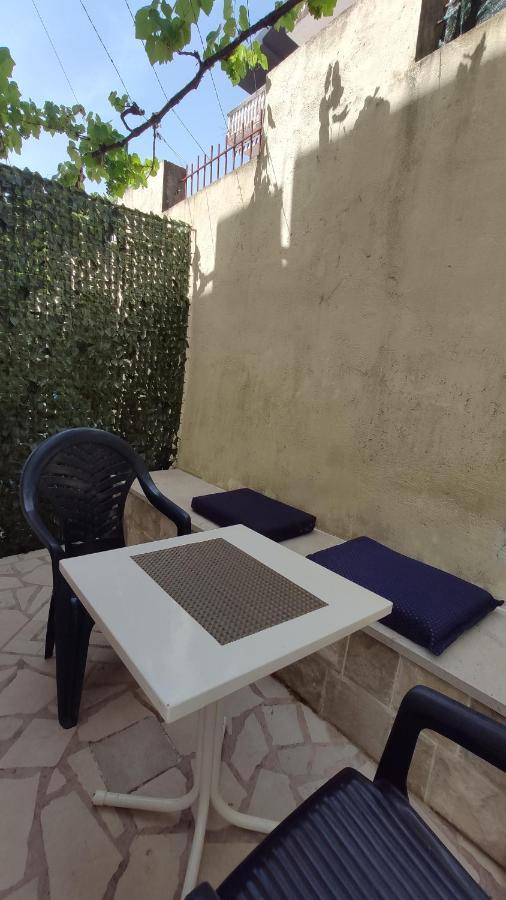 בודווה Apartments Ruza מראה חיצוני תמונה