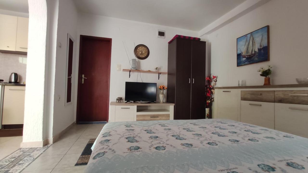 בודווה Apartments Ruza מראה חיצוני תמונה