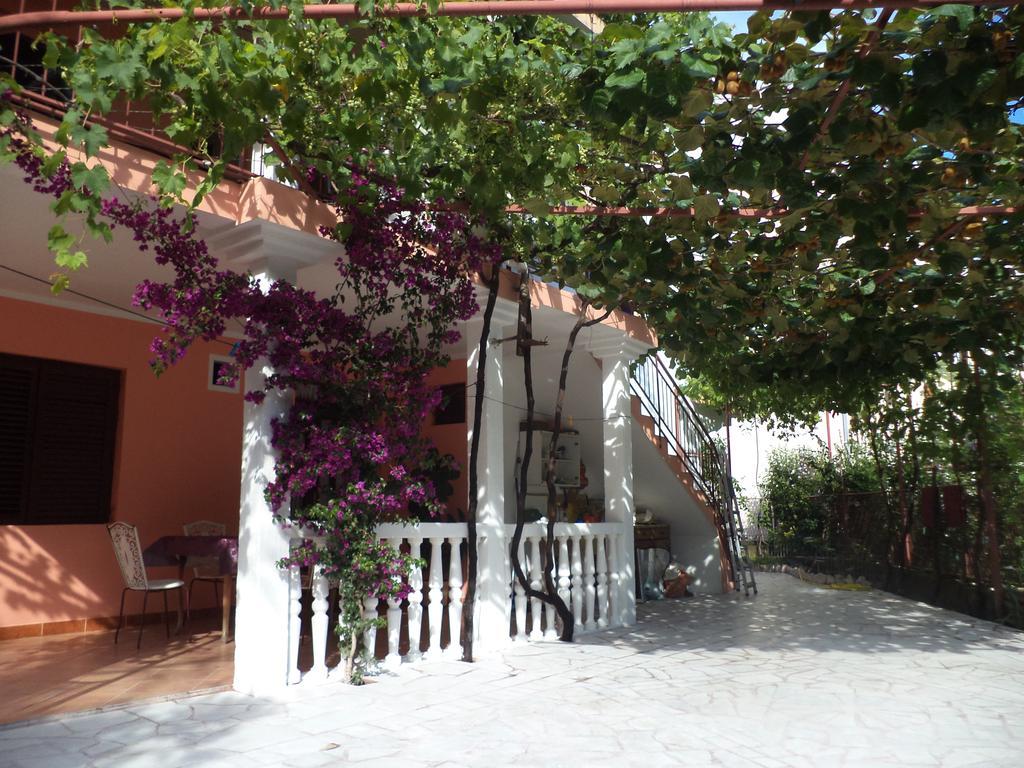 בודווה Apartments Ruza מראה חיצוני תמונה