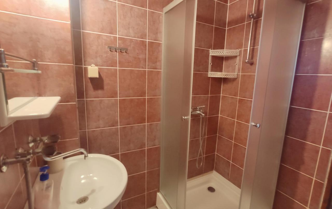 בודווה Apartments Ruza מראה חיצוני תמונה