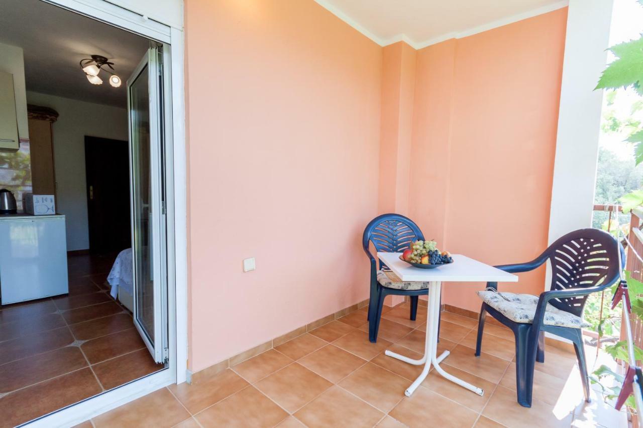 בודווה Apartments Ruza מראה חיצוני תמונה