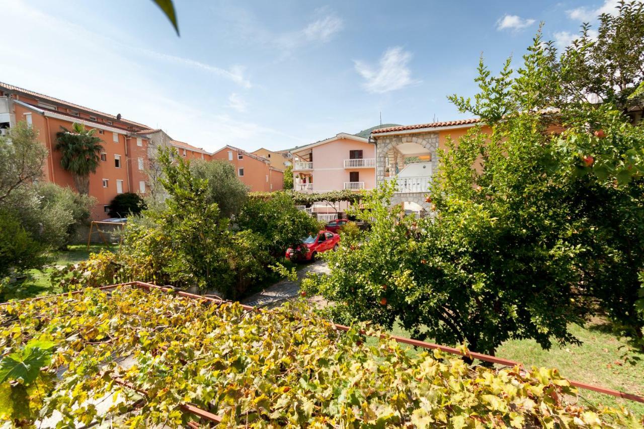 בודווה Apartments Ruza מראה חיצוני תמונה