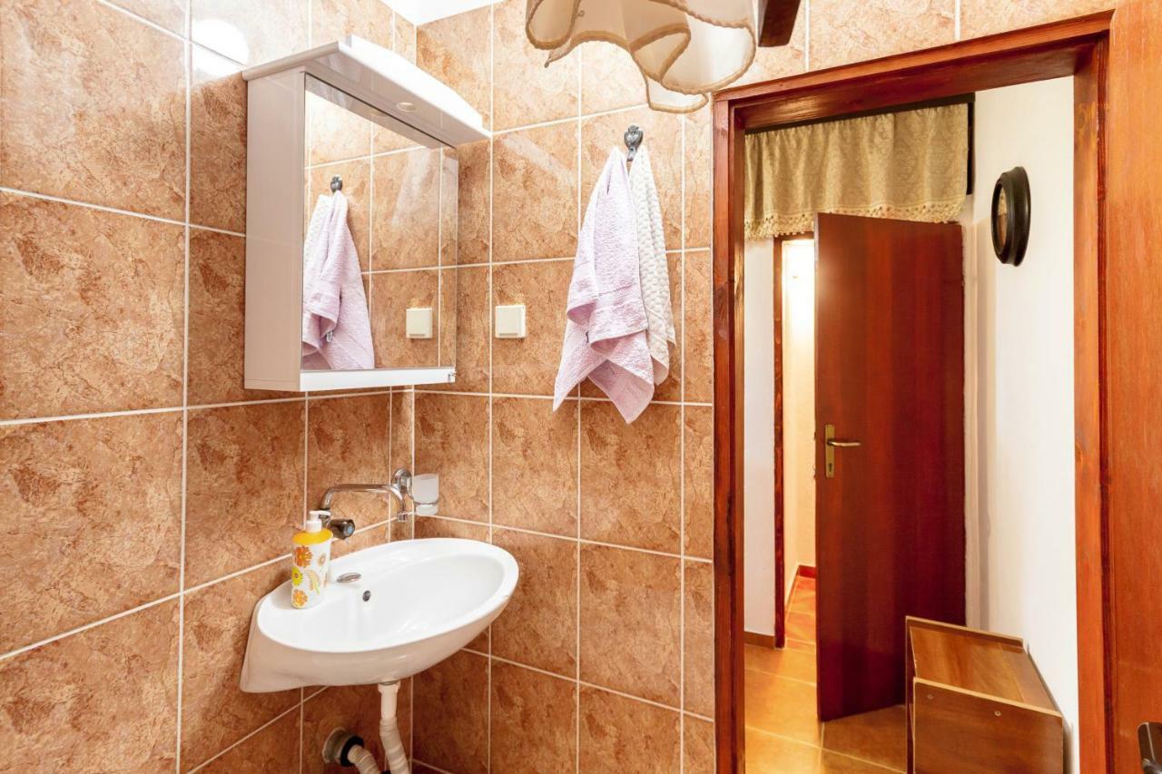 בודווה Apartments Ruza מראה חיצוני תמונה